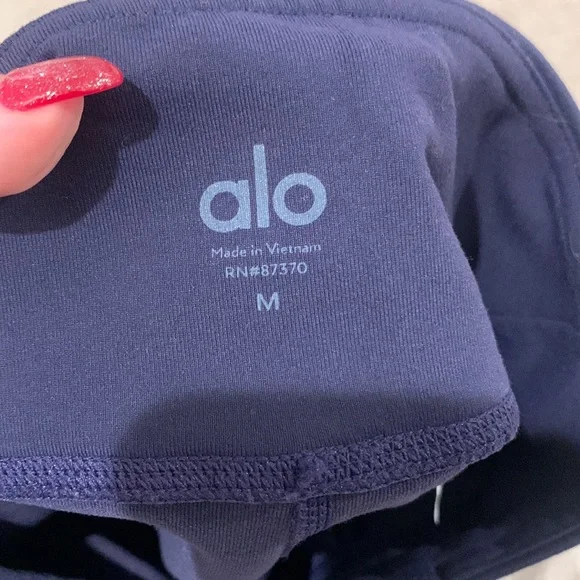 Alo high waisted moto legging *new without tag* - Picture 5 of 5